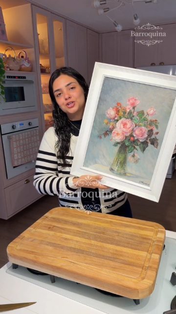 Quadro Rosas em um vaso de vidro com Moldura Clássica Lisa Branca — produção real | Ateliê Barroquina